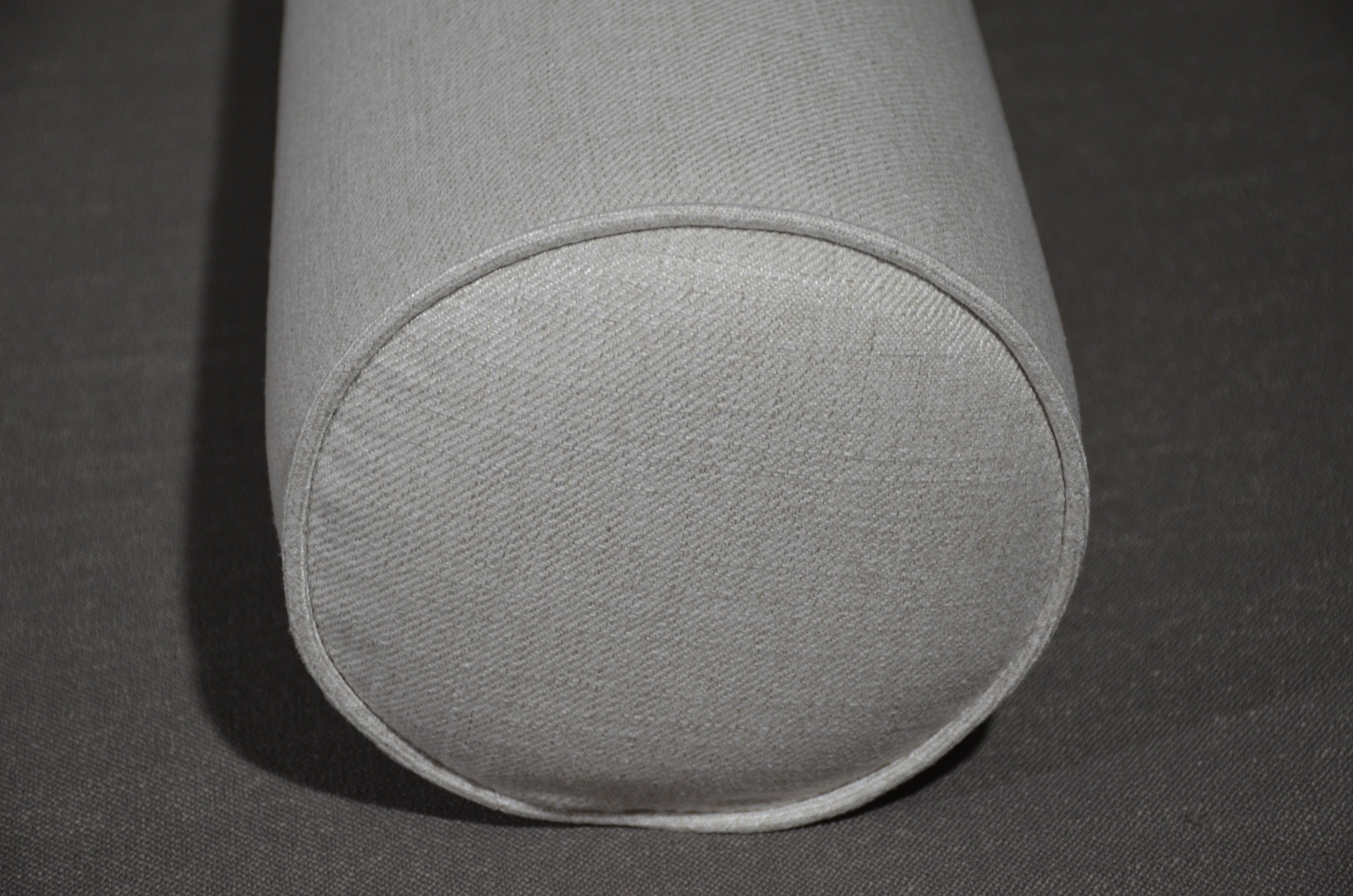 Round Bolster Pillow Cover . Lepap Natural.