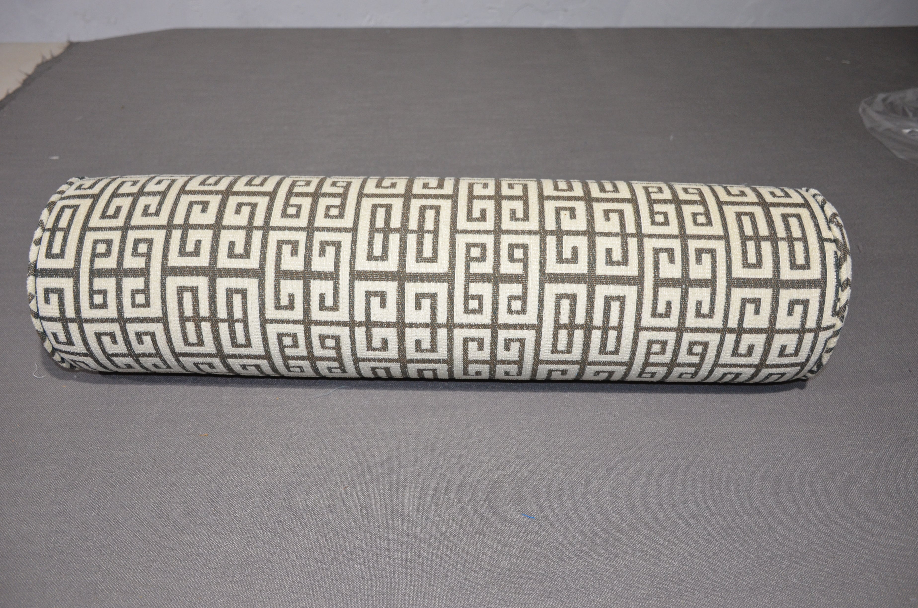 Round Bolster Pillow Cover. Linen-Grey.