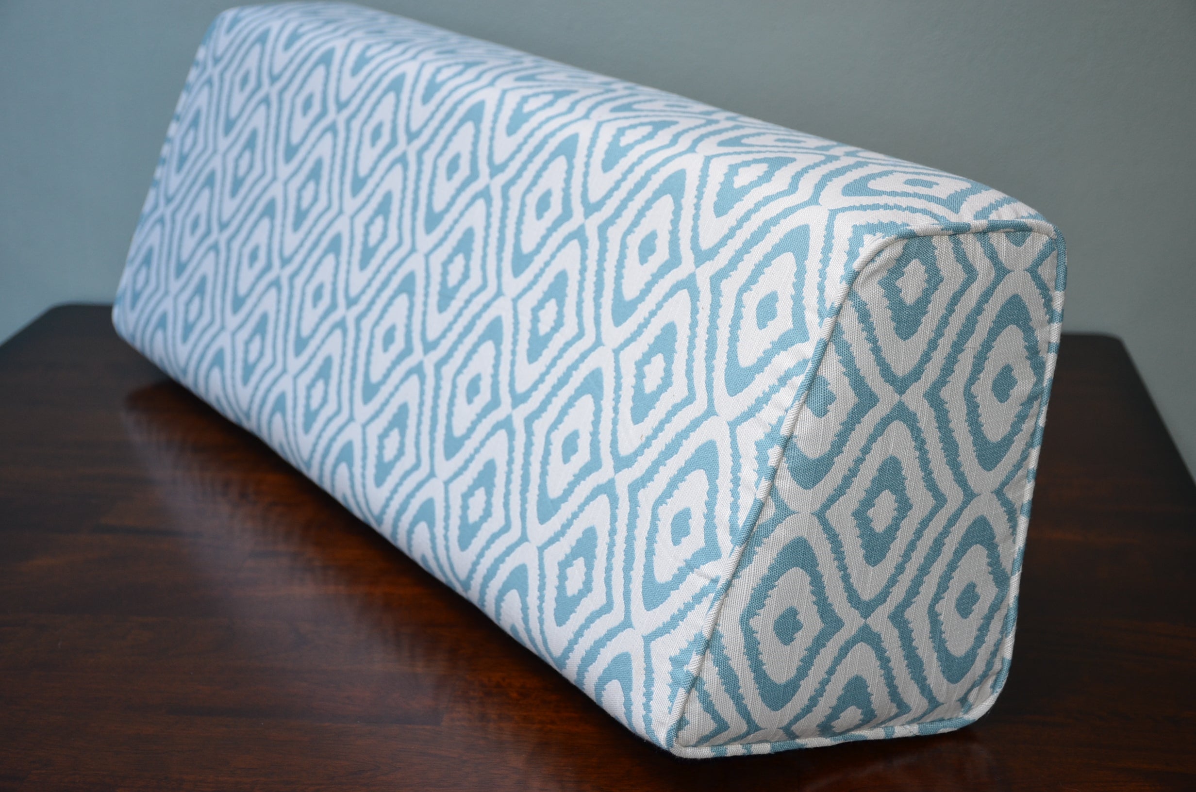 Wedge Bolster Cover (Evitan-Turquoise)