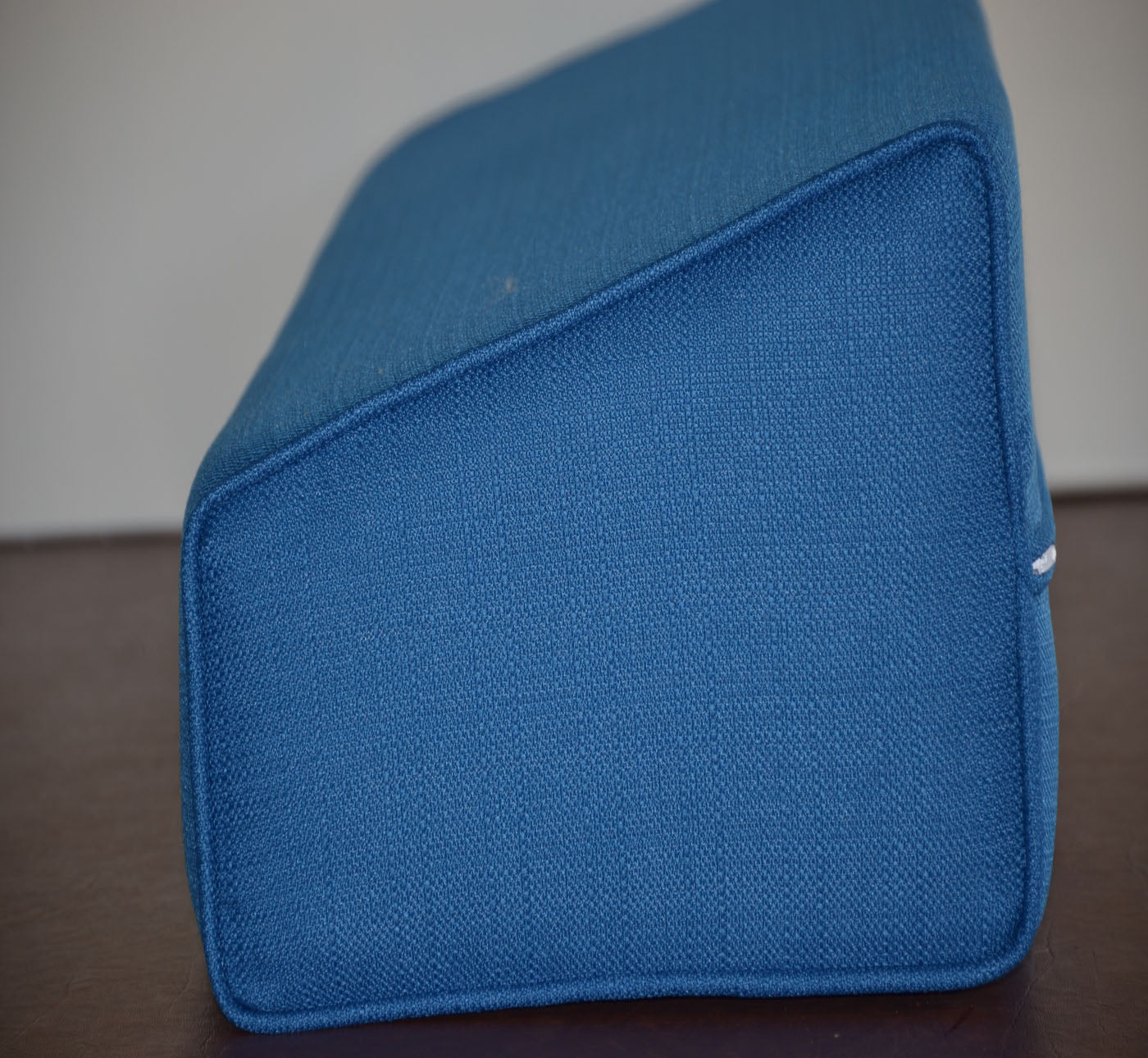 Wedge Bolster Cover ( Linen-Pacific-Blue)